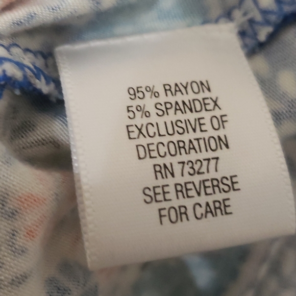 Elle dress size small - Picture 8 of 9